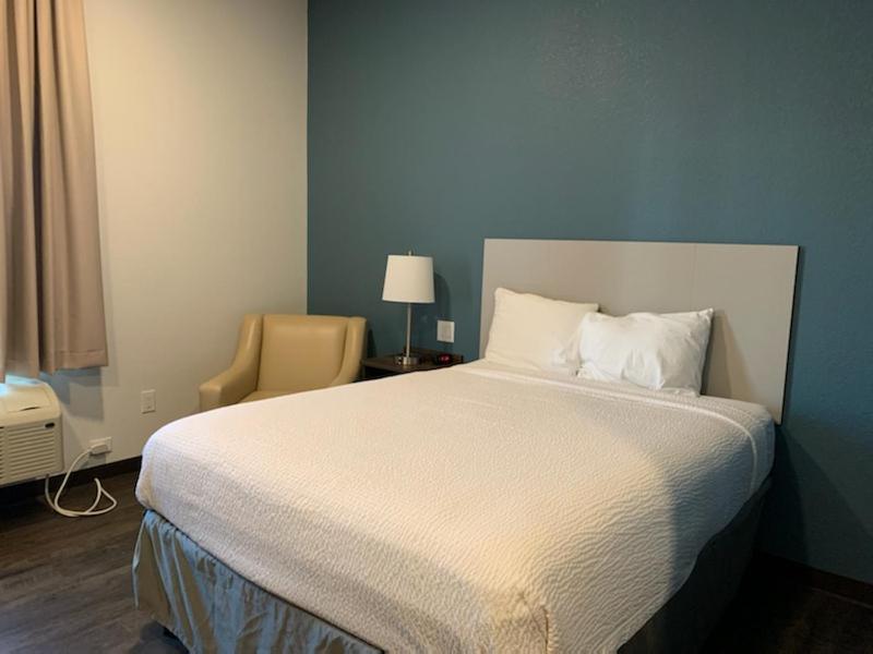 Candlewood Suites Pecos By Ihg Bagian luar foto