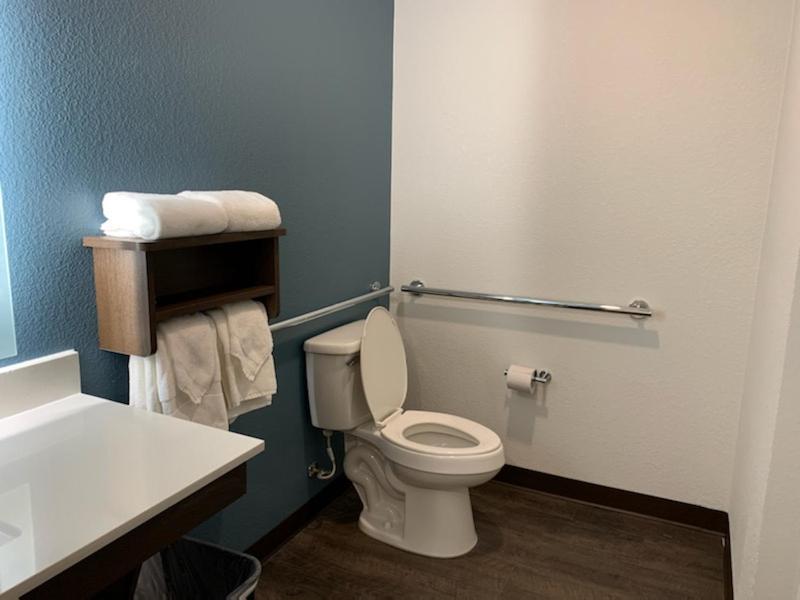 Candlewood Suites Pecos By Ihg Bagian luar foto