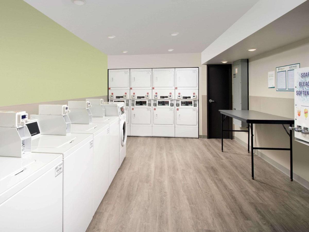 Candlewood Suites Pecos By Ihg Bagian luar foto